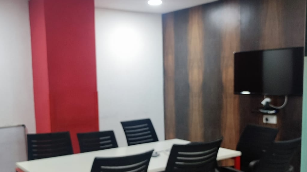 8 Seater Meeting Room