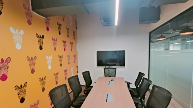 8 Seater Meeting Room