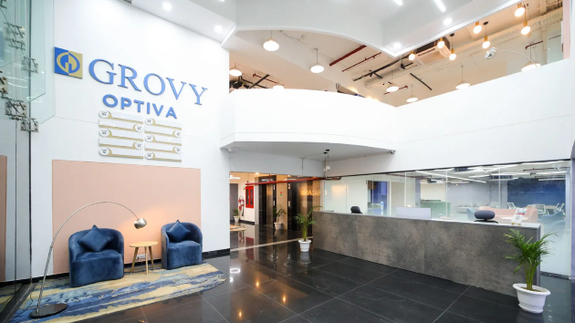 8 Seater Meeting Room