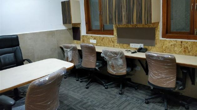 GoOffice 7129 8 Seater Private Cabin