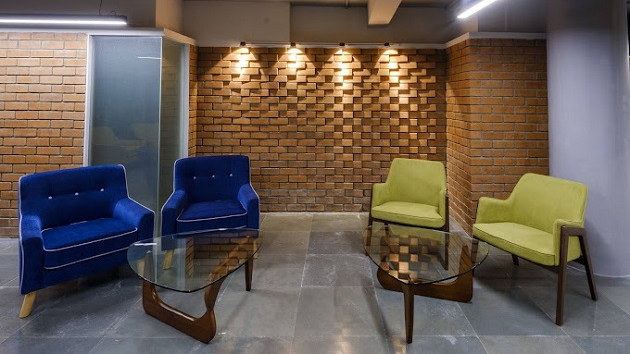 8 Seater Private Cabin