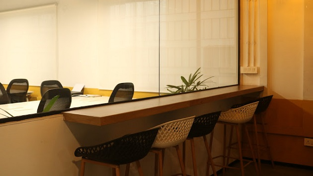 GoOffice 20781 8 Seater Private Cabin