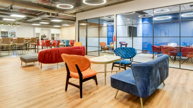 8 Seater Private Cabin