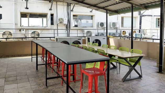 8 Seater Private Cabin 