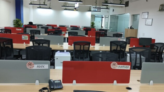 8 Seater Private Cabin 