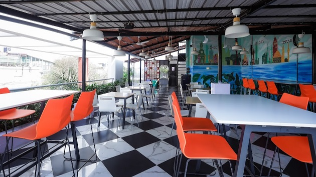 8 Seater Private Cabin 