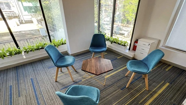 8 Seater Private Cabin