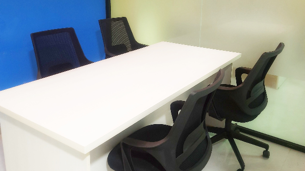 GoOffice 22041 8 Seater Private Cabin