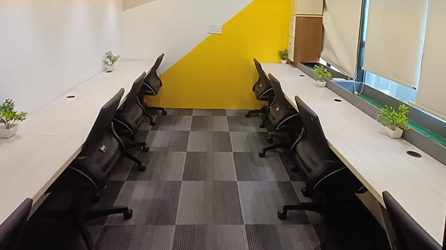 8 Seater Private Cabin