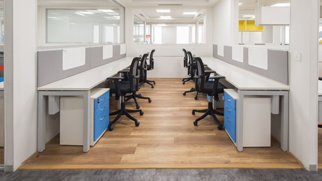 8 Seater Private Cabin