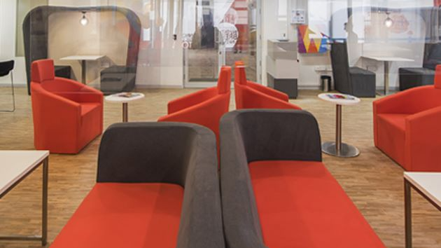 8 Seater Private Cabin