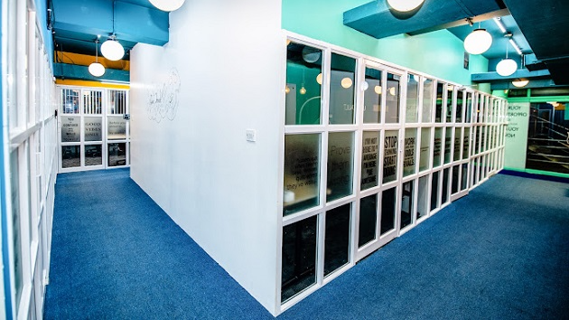 80 Seater Private Cabin