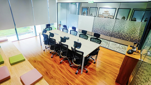 9 Seater Conference Room