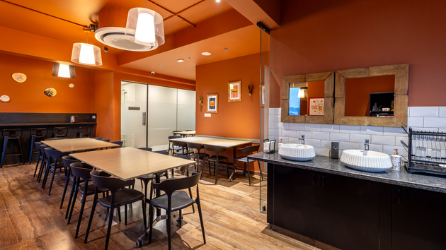 10 Seater Conference Room