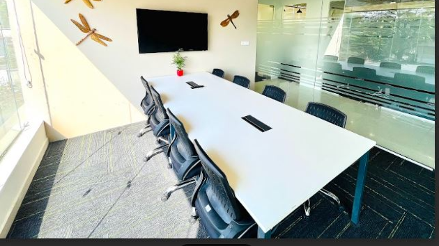10 Seater Meeting Room