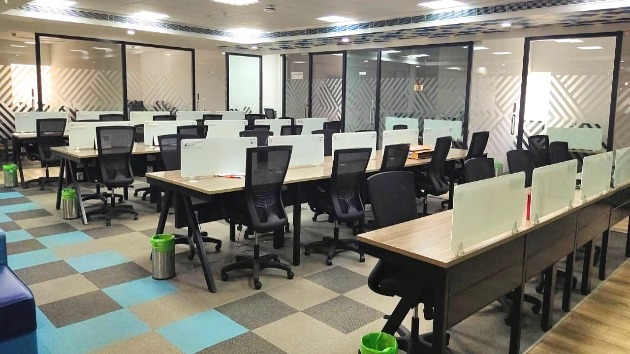 9 Seater Private Cabin