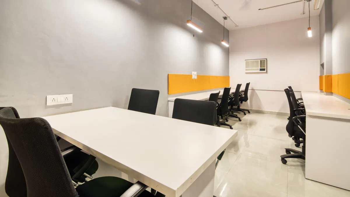 Dedicated Desks  in Satellite - Nuaxa Coworking | GoOffice 4090