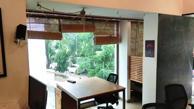Dedicated Desks in Ellisbridge - Uncubate Coworking | GoOffice 4169