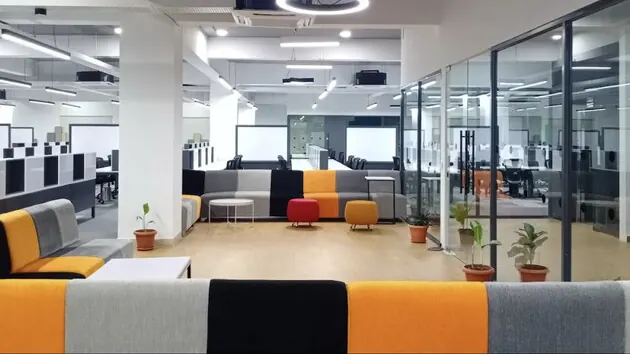 Dedicated Desks  in HSR Layout - Hustlehub Tech Park | GoOffice 20936