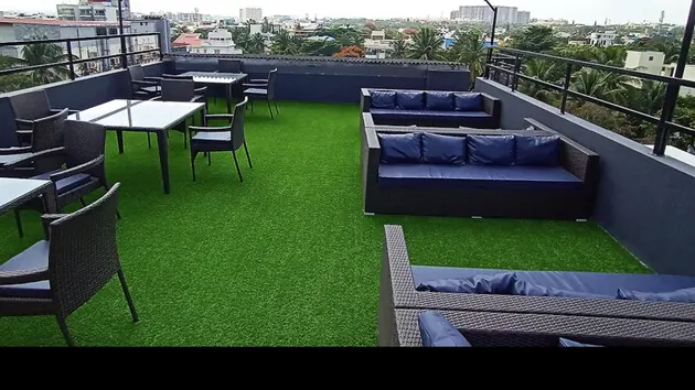Open Desk at Hustlehub H204, Koramangala