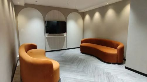GoSpace 8512 6 Seater Meeting Room