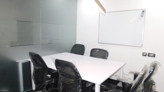 GoSpace 8511 4 Seater Meeting Room