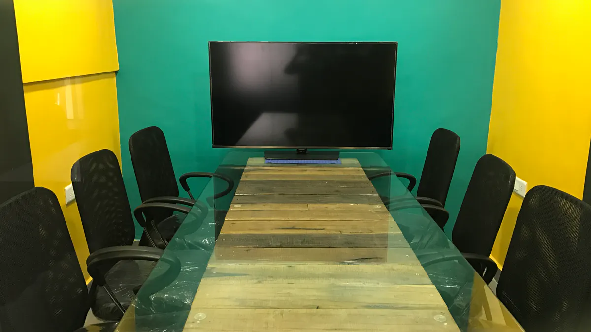 6 Seater Meeting Room in Tilak Nagar - Stint Studio | GoSpace 6508
