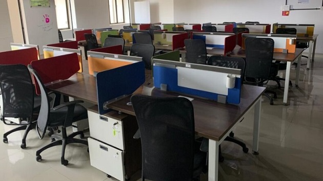 GoOffice 7929 Open Desks
