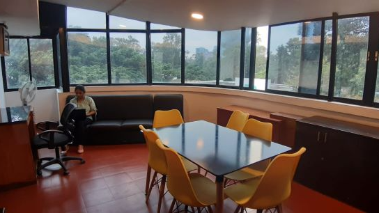 Open Desk at Comfort Works, St Mark's Rd