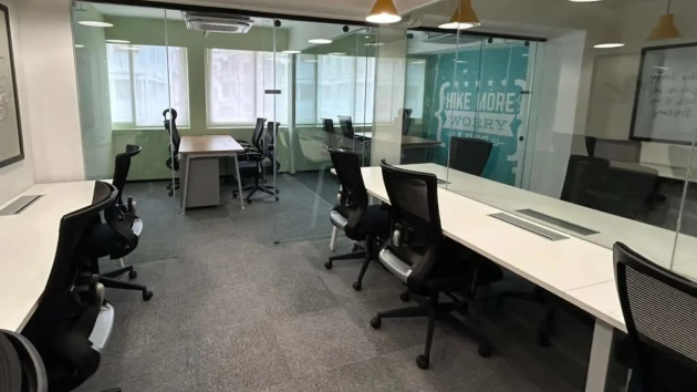 Open Desks in Connaught Place - Innov8 Harsha Bhawan | GoOffice 39004
