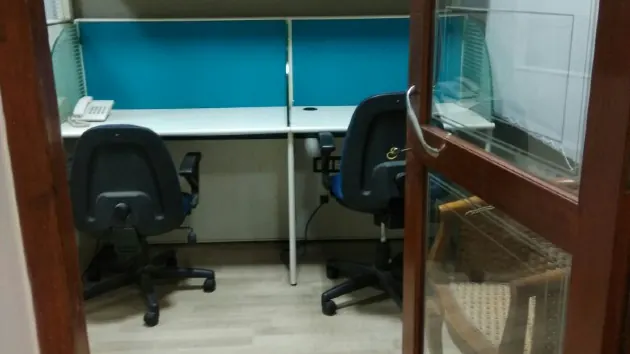 3 Seater Manager Cabin in Nungambakkam - Hanu Reddy Business Centre India Pvt Ltd | GoOffice 1525