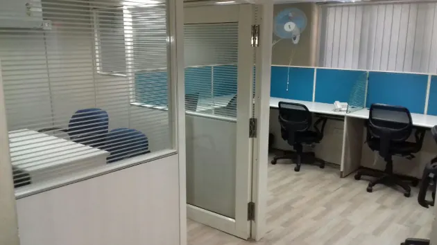6 Seater Private Cabin in Nungambakkam - Hanu Reddy Business Centre India Pvt Ltd | GoOffice 1524