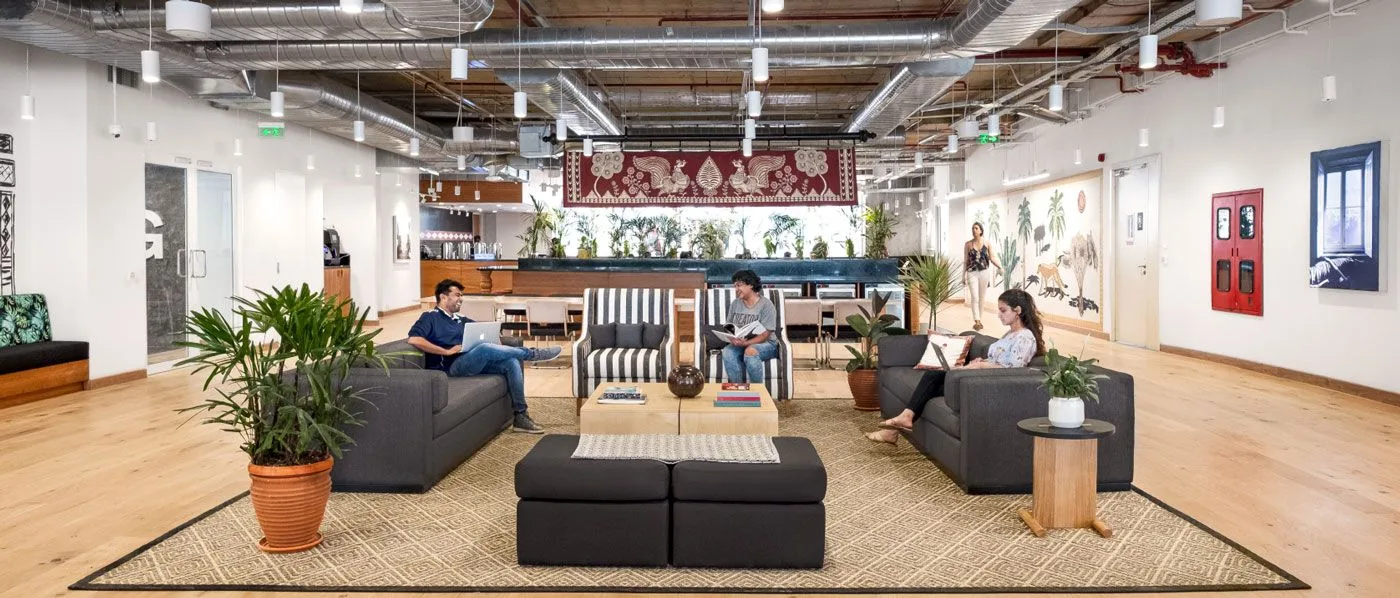 4 Seater Meeting Room