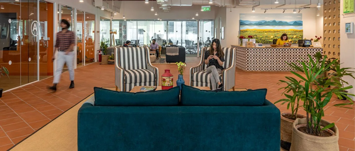 4 Seater Meeting Room
