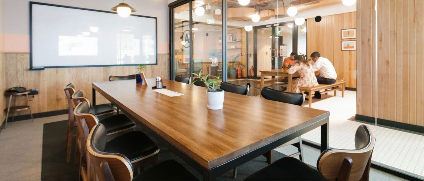 10 Seater Meeting Room