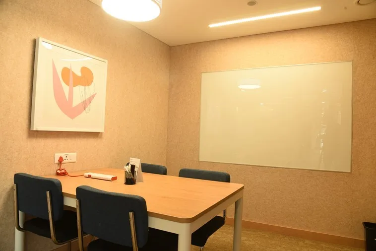 4 Seater Meeting Room in Kharadi - WeWork WTC, Tower - 5 | GoSpace 40103
