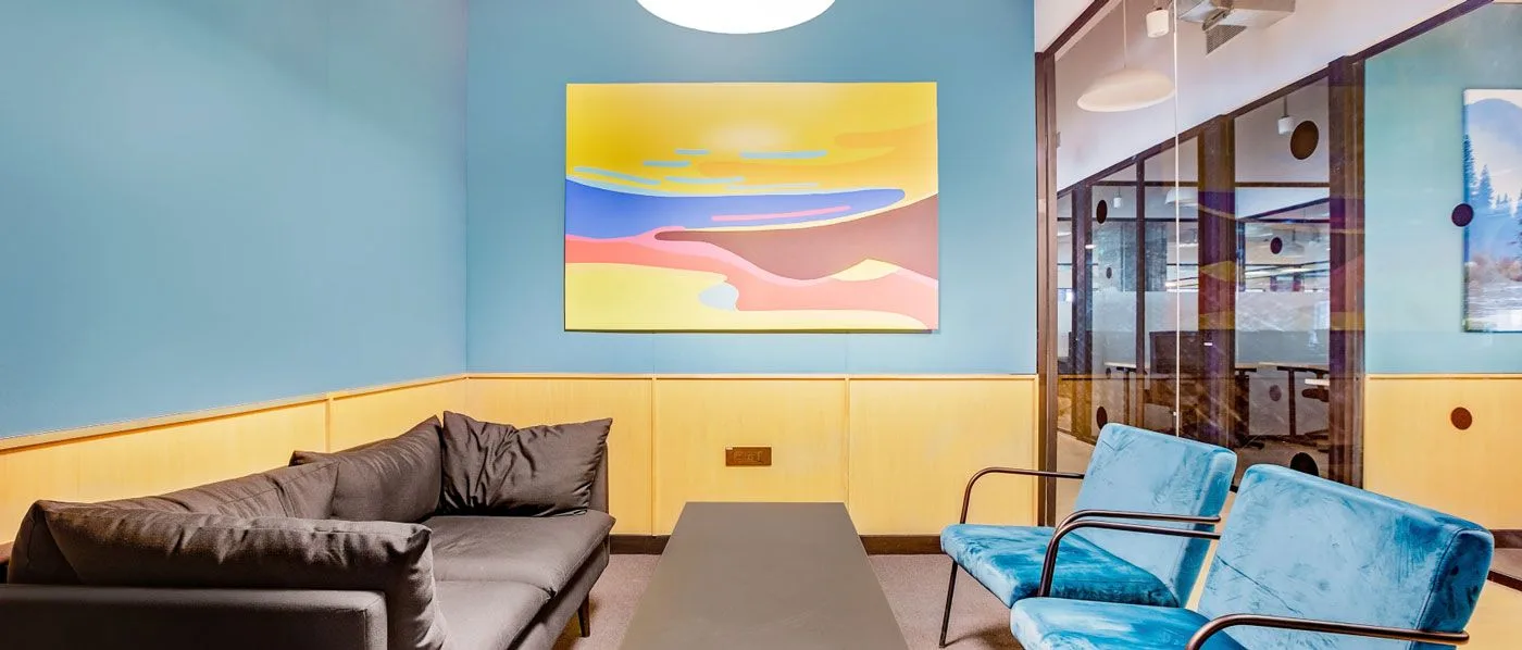 4 Seater Meeting Room