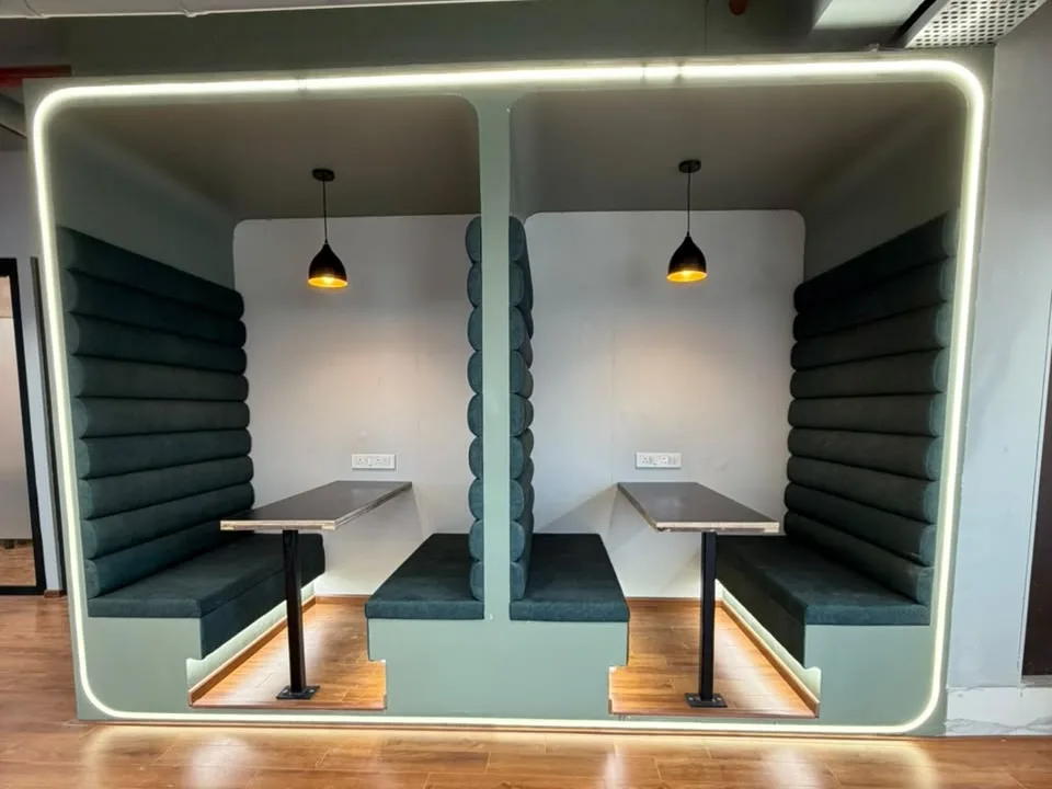 25 Seater Private Cabin