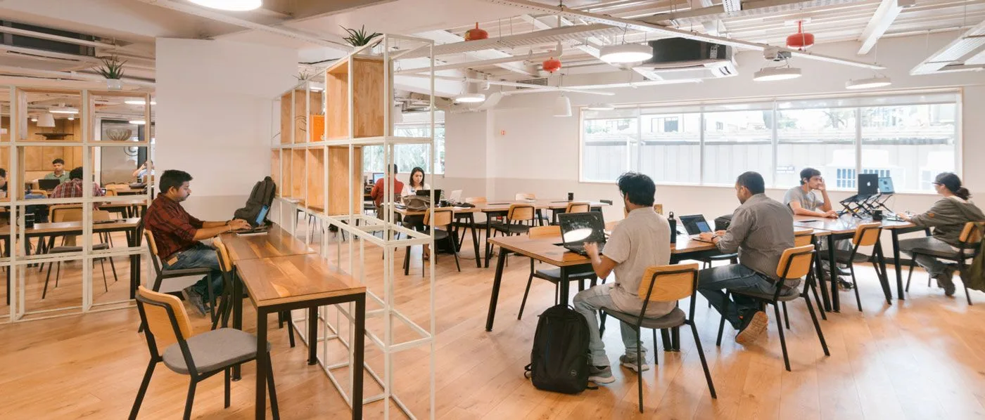 4 Seater Meeting Room