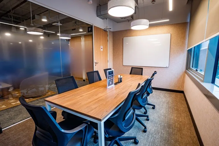 8 Seater Meeting Room