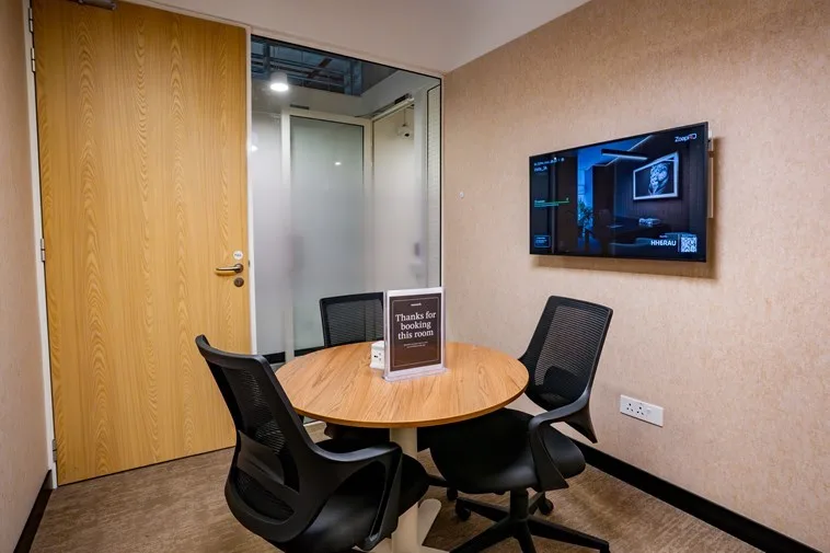 3 Seater Meeting Room