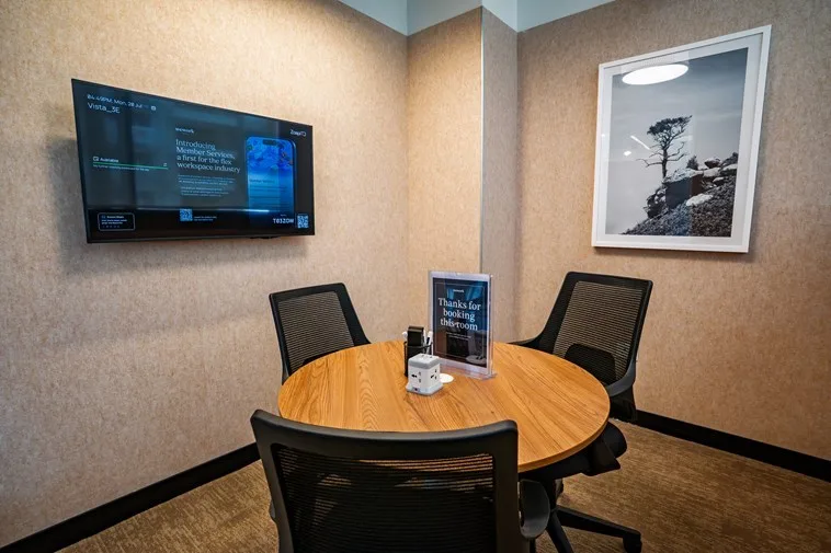 3 Seater Meeting Room