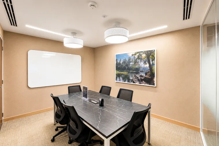 6 Seater Meeting Room