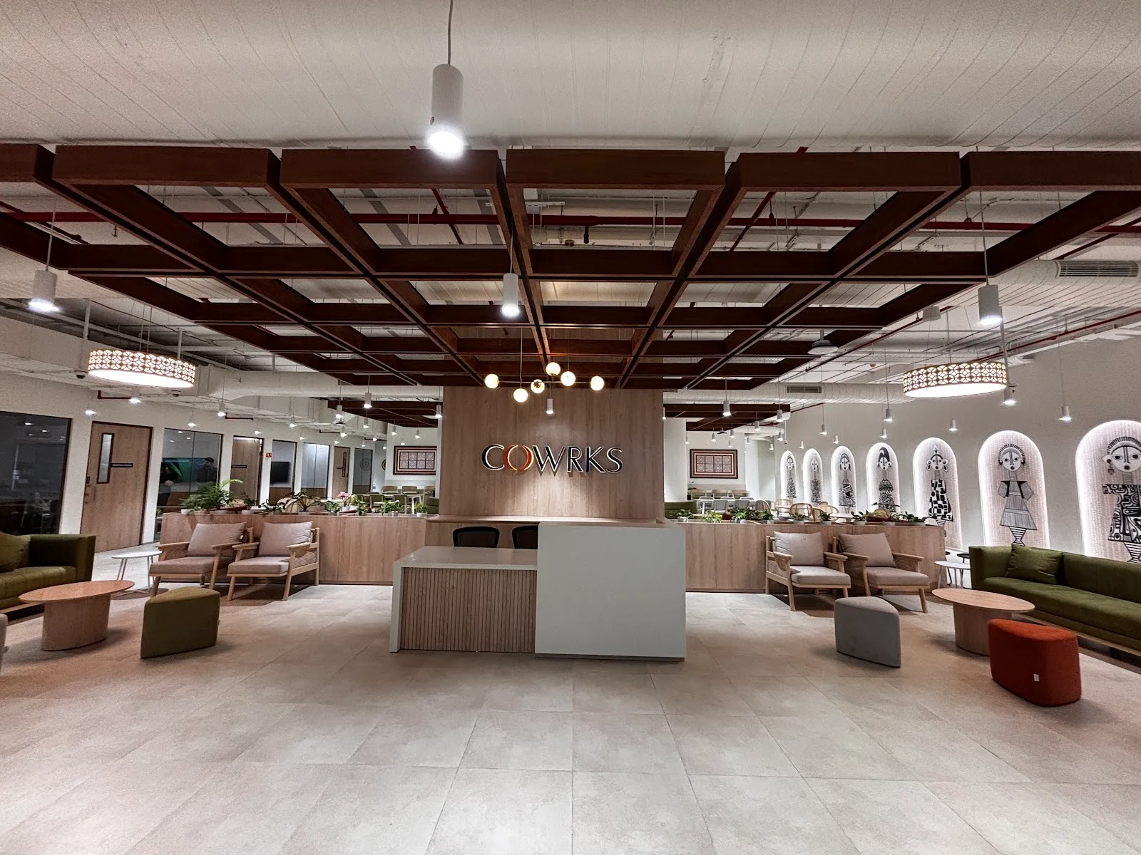 4 Seater Meeting Room