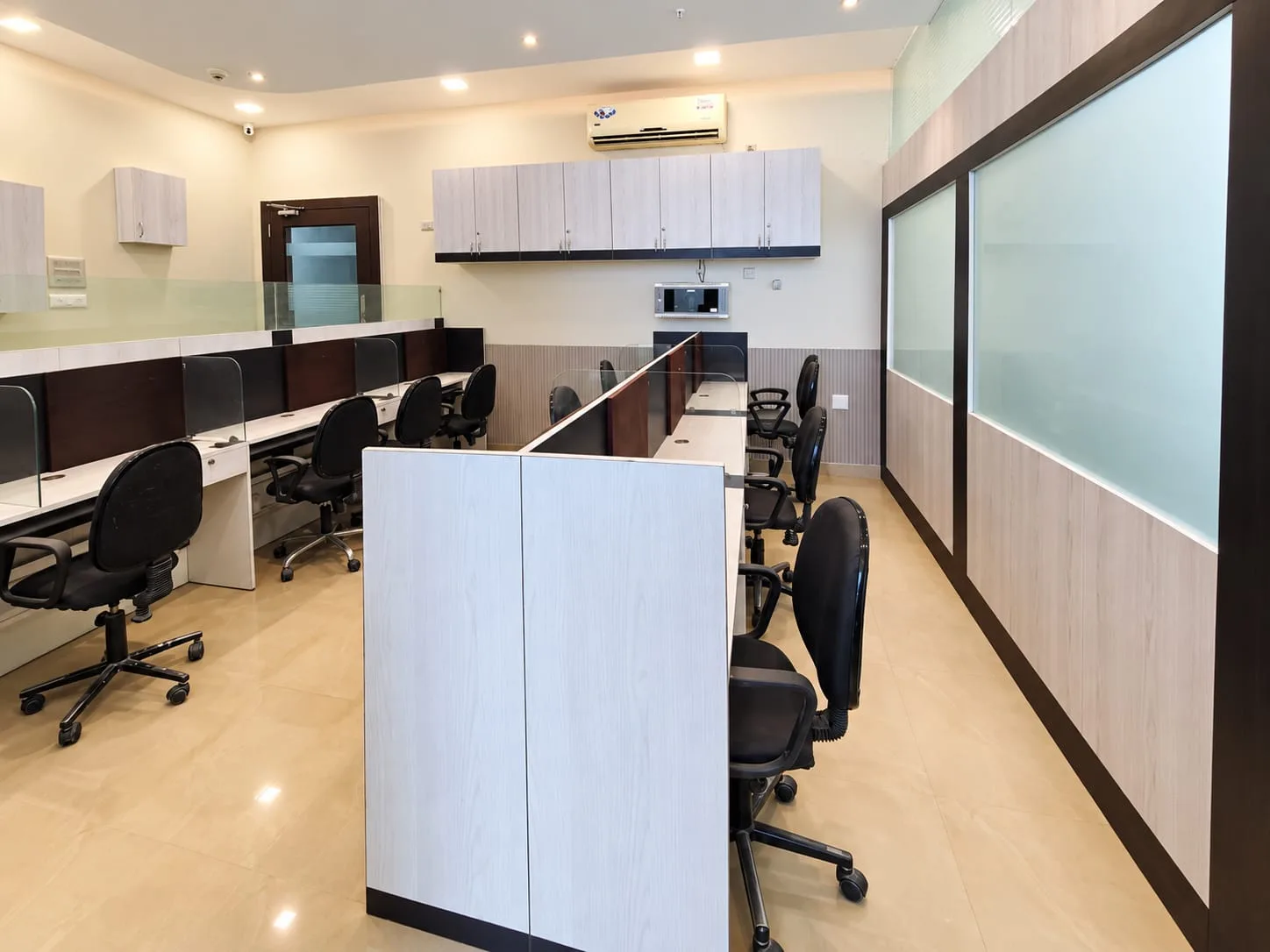 Dedicated Coworking Desk