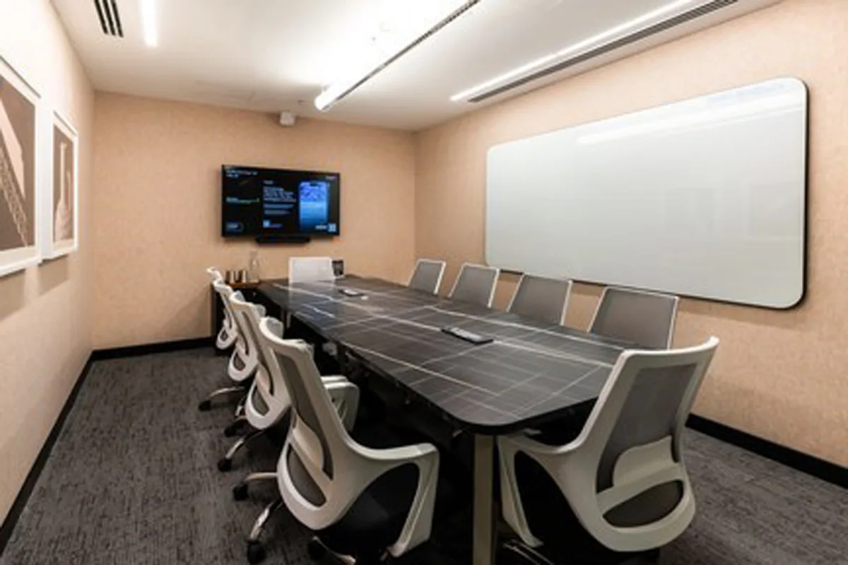 10 Seater Meeting Room