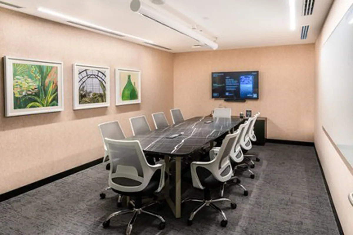 10 Seater Meeting Room