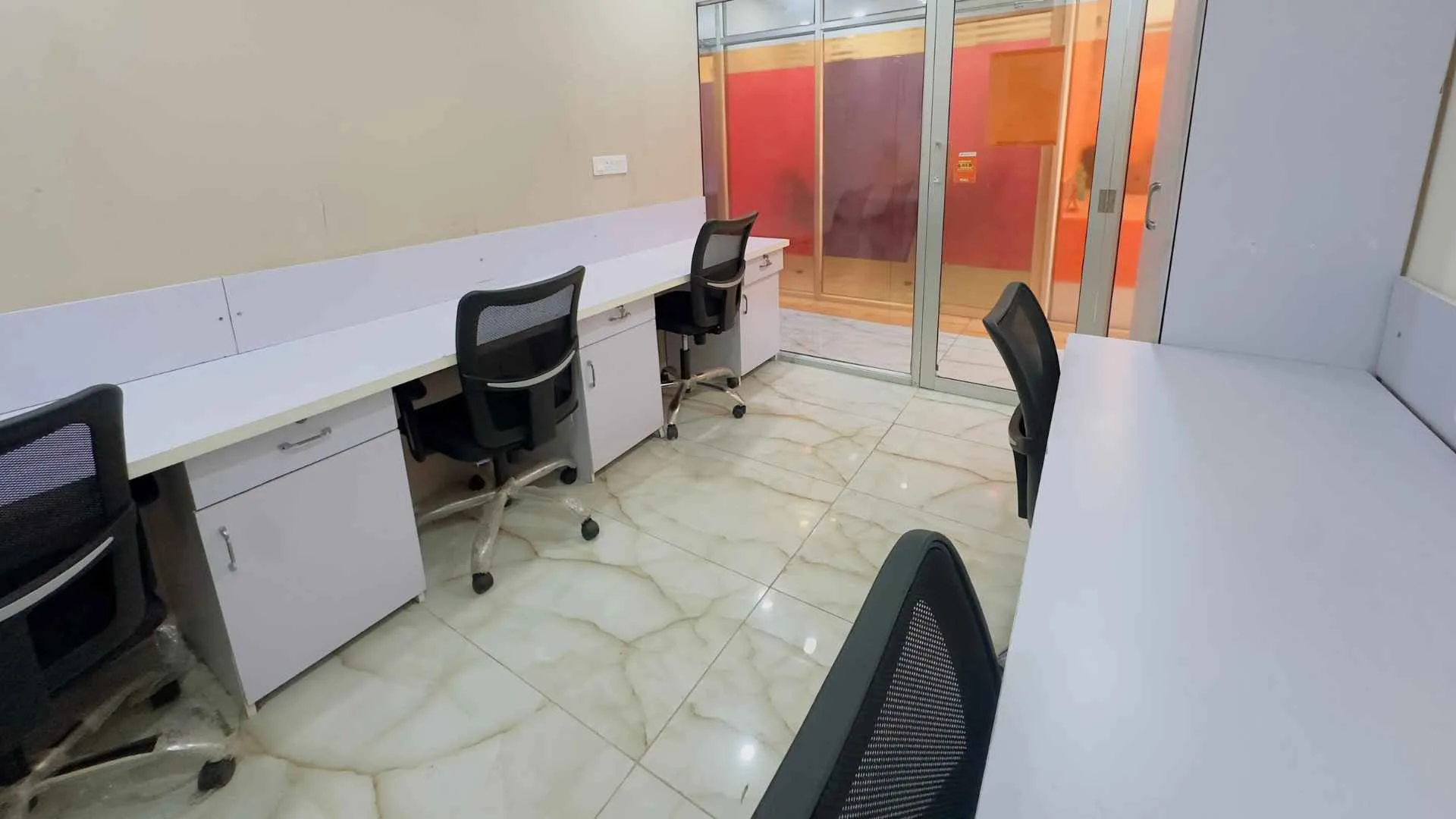 Dedicated Desks in Vaishali Nagar - MyBranch Vaishali Nagar | GoOffice 40309