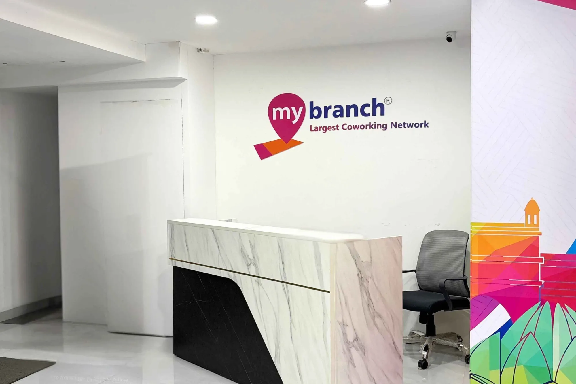 4 Seater Private Cabin