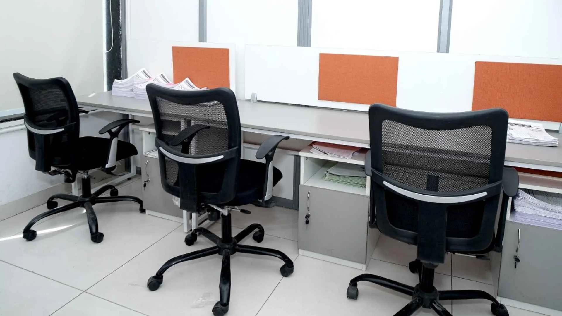 Dedicated Desks in Amrit Shree - MyBranch Amrit Shree | GoOffice 40339